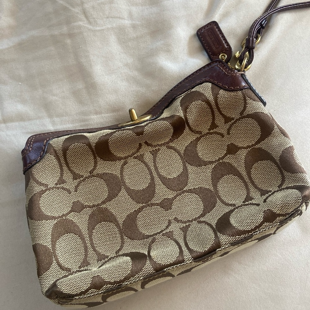 Coach hand bag
